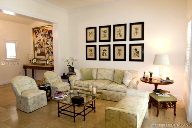 Coral Gables, FL 33146,586 Loretto Ave #2