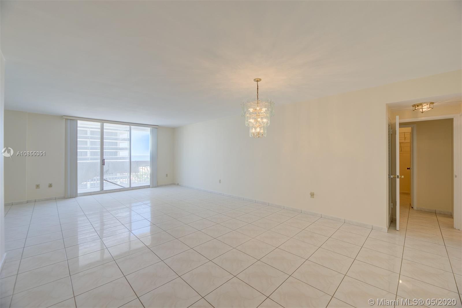 Miami Beach, FL 33140,5825 Collins Ave #11E