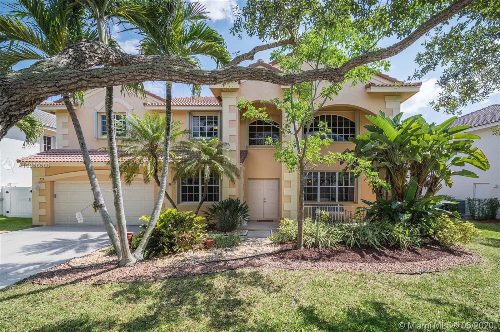 Weston, FL 33327,852 Crestview Cir