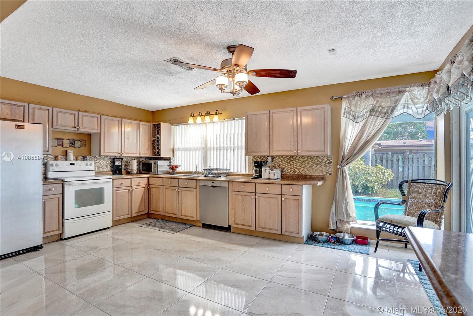 Sunrise, FL 33322,9790 NW 24th Ct