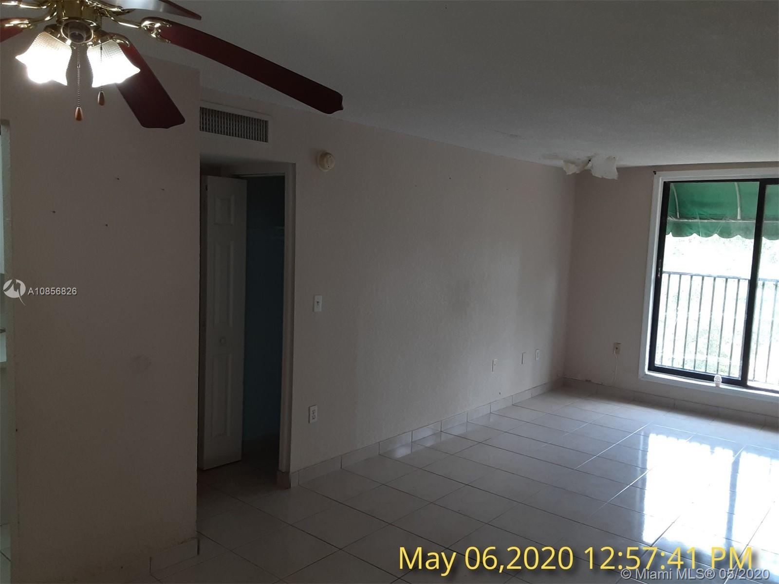 Hialeah, FL 33014,666 W 81st St #406