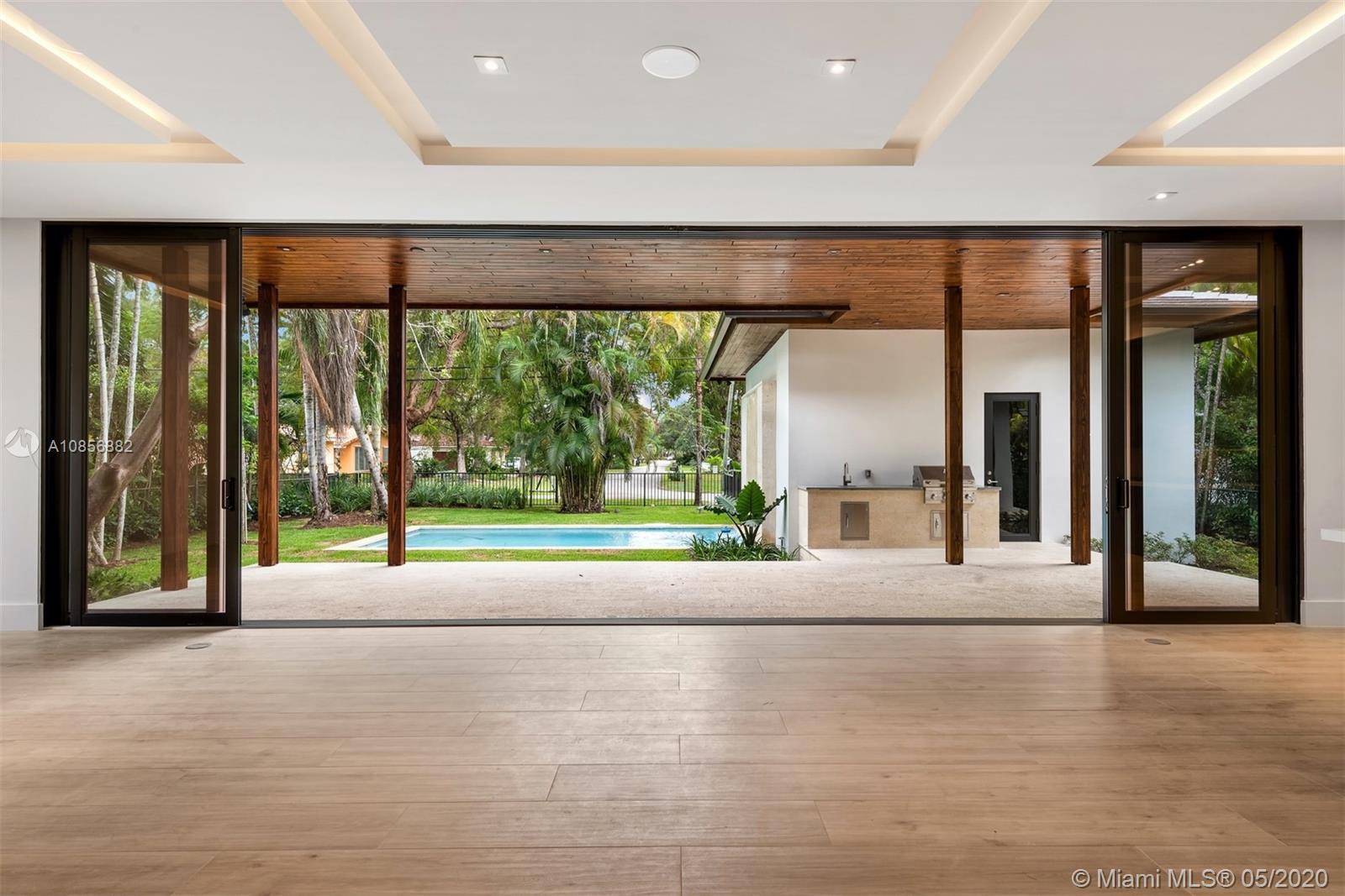 South Miami, FL 33143,5852 SW 77th Ter
