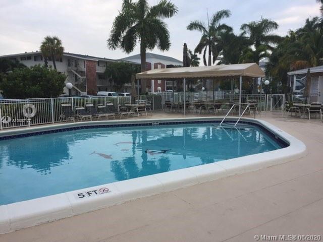 Hallandale Beach, FL 33009,470 Paradise Isle Blvd #109