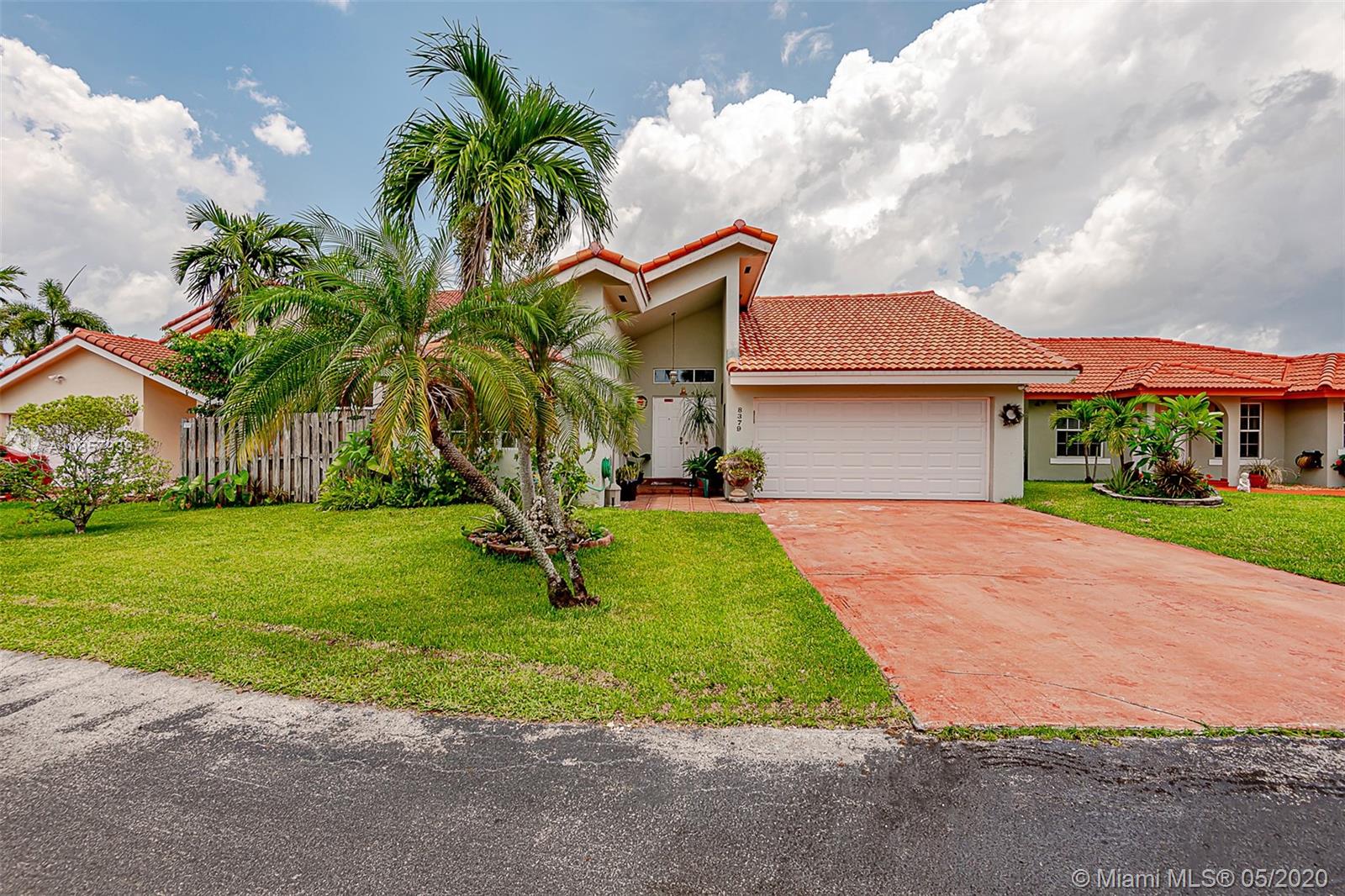 8379 NW 189th St Rd, Hialeah, FL 33015