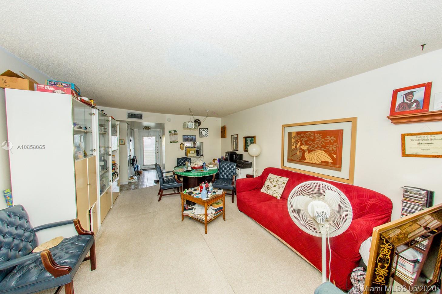 Sunrise, FL 33322,8220 Sunrise Lakes Blvd #304