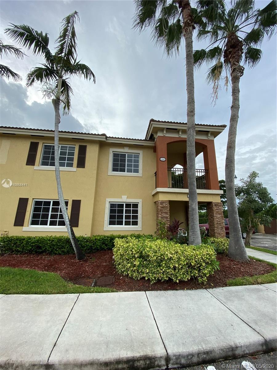 990 NE 33rd Ter #204, Homestead, FL 33033