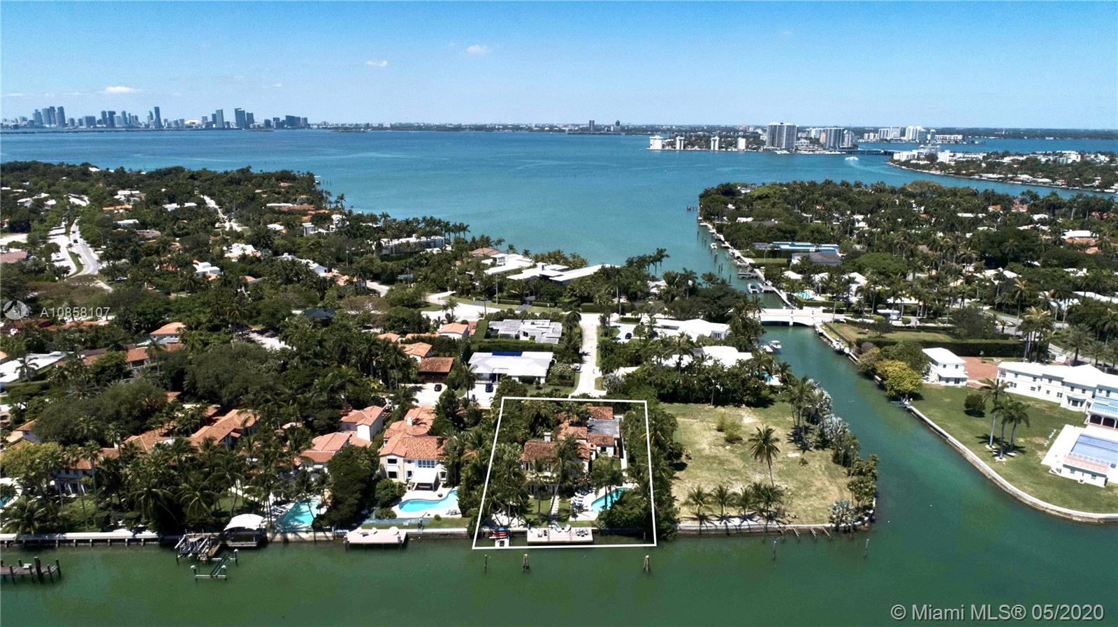 Miami Beach, FL 33141,6431 Pinetree Drive Cir