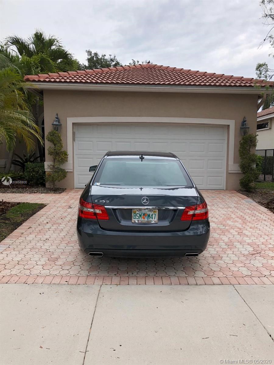 Weston, FL 33327,2548 Jardin Dr