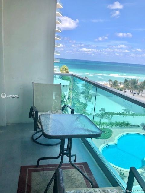 Hollywood, FL 33019,4001 S Ocean Dr #6L