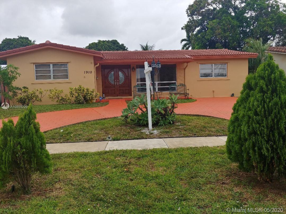 1910 N 53rd Ave, Hollywood, FL 33021