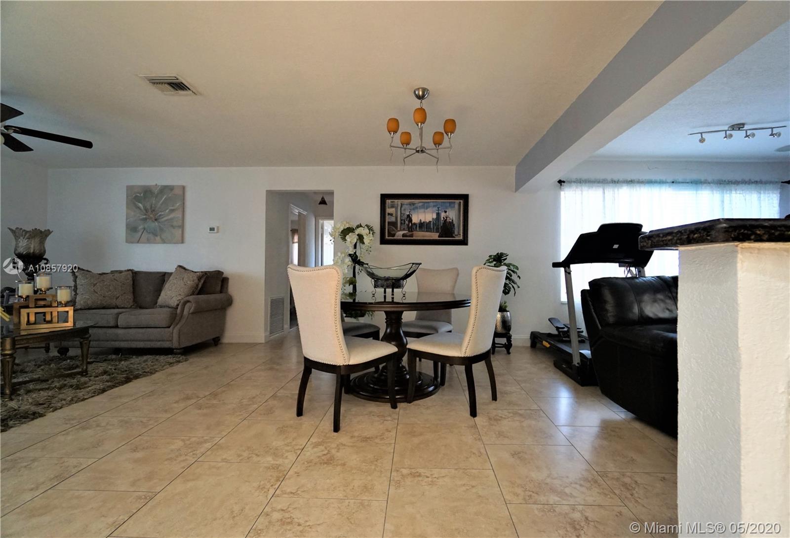 Pembroke Pines, FL 33024,8810 NW 11th St