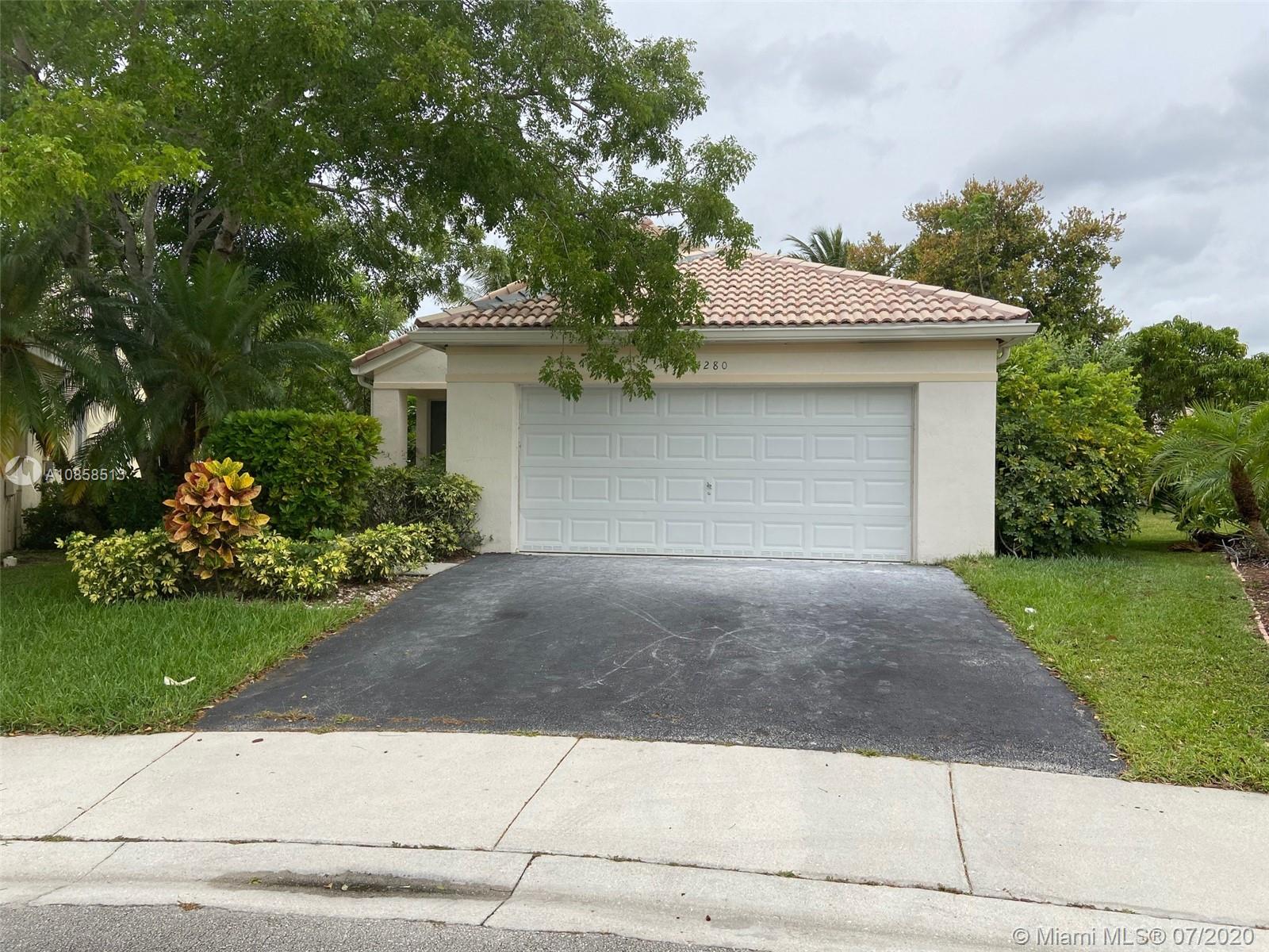 4280 Ironwood Ct, Weston, FL 33331