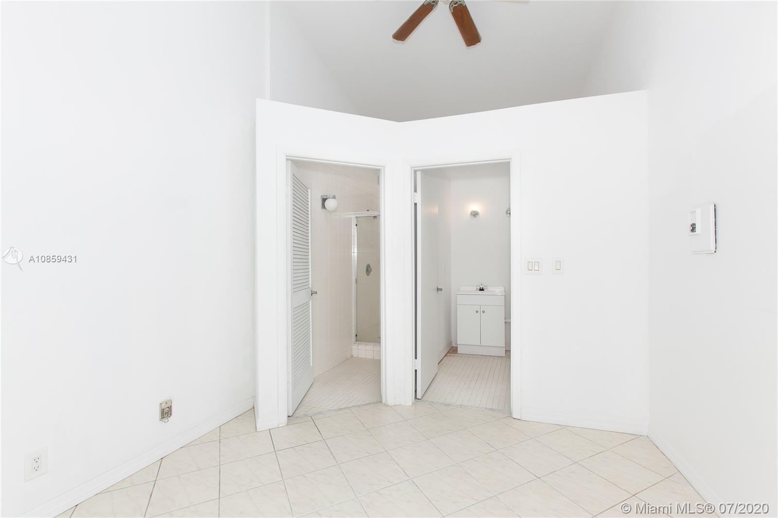 Sunny Isles Beach, FL 33160,16485 Collins Ave #3