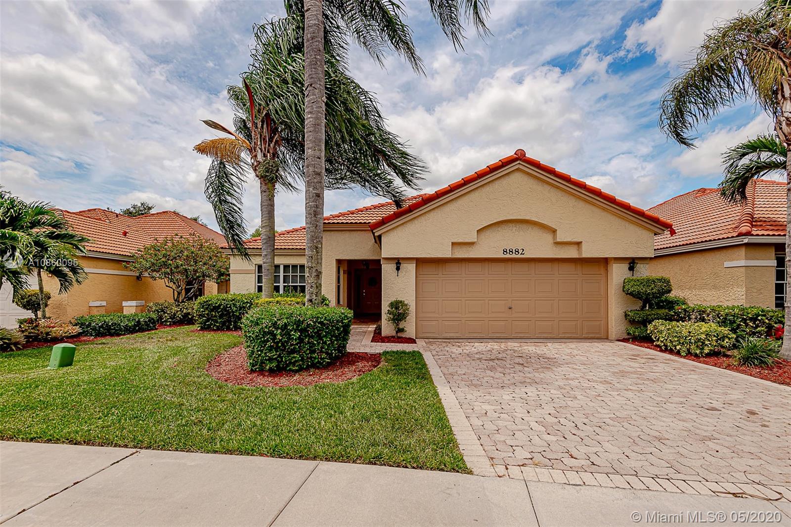 Davie, FL 33328,8882 Lake Park Cir S