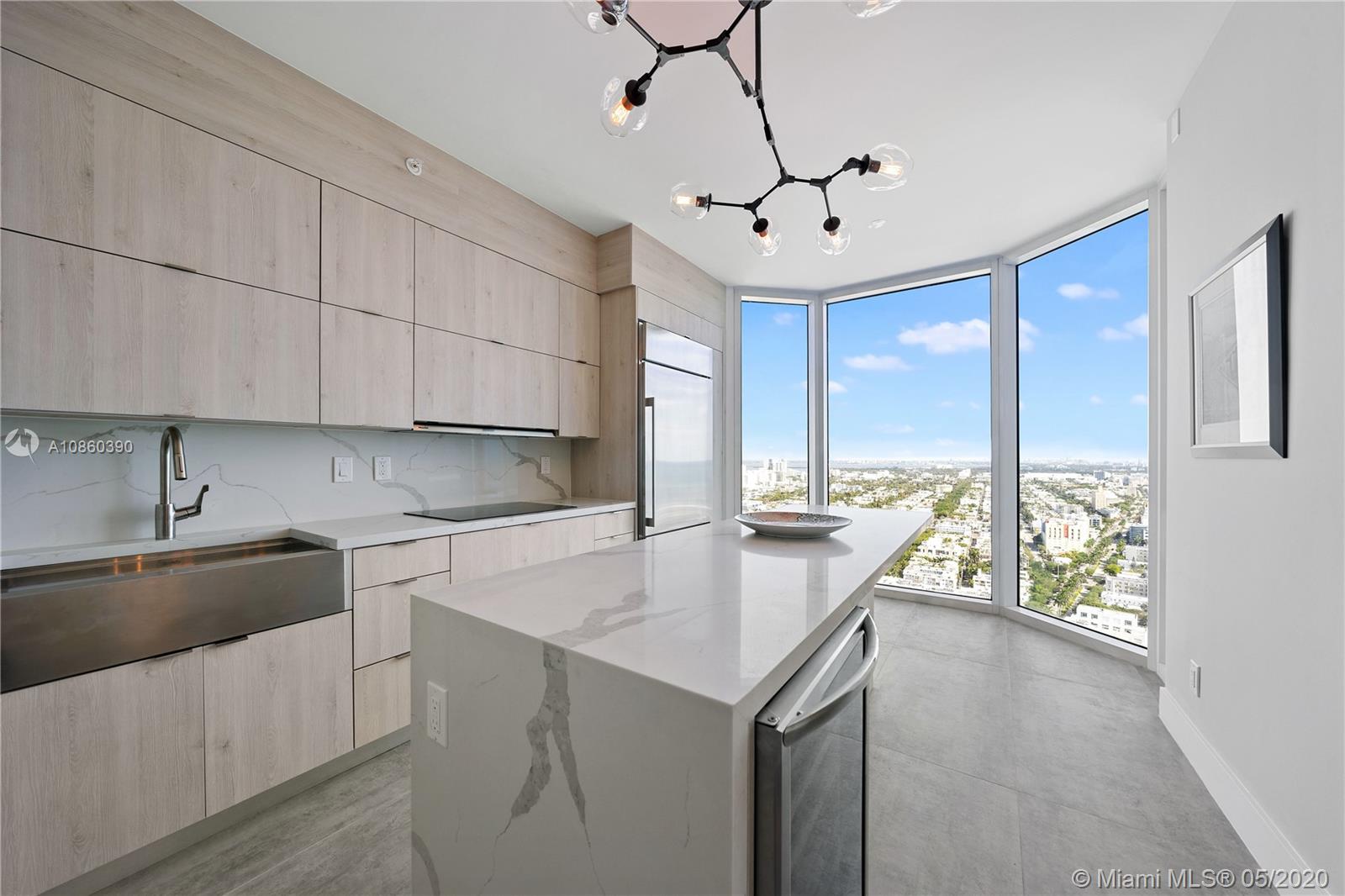 Miami Beach, FL 33139,300 S Pointe Dr #3604