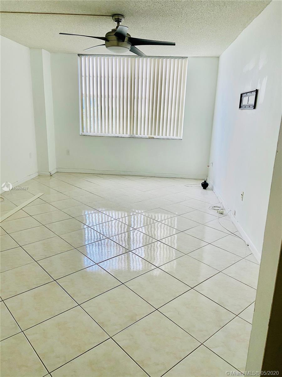 Aventura, FL 33160,2801 NE 183rd St #503W