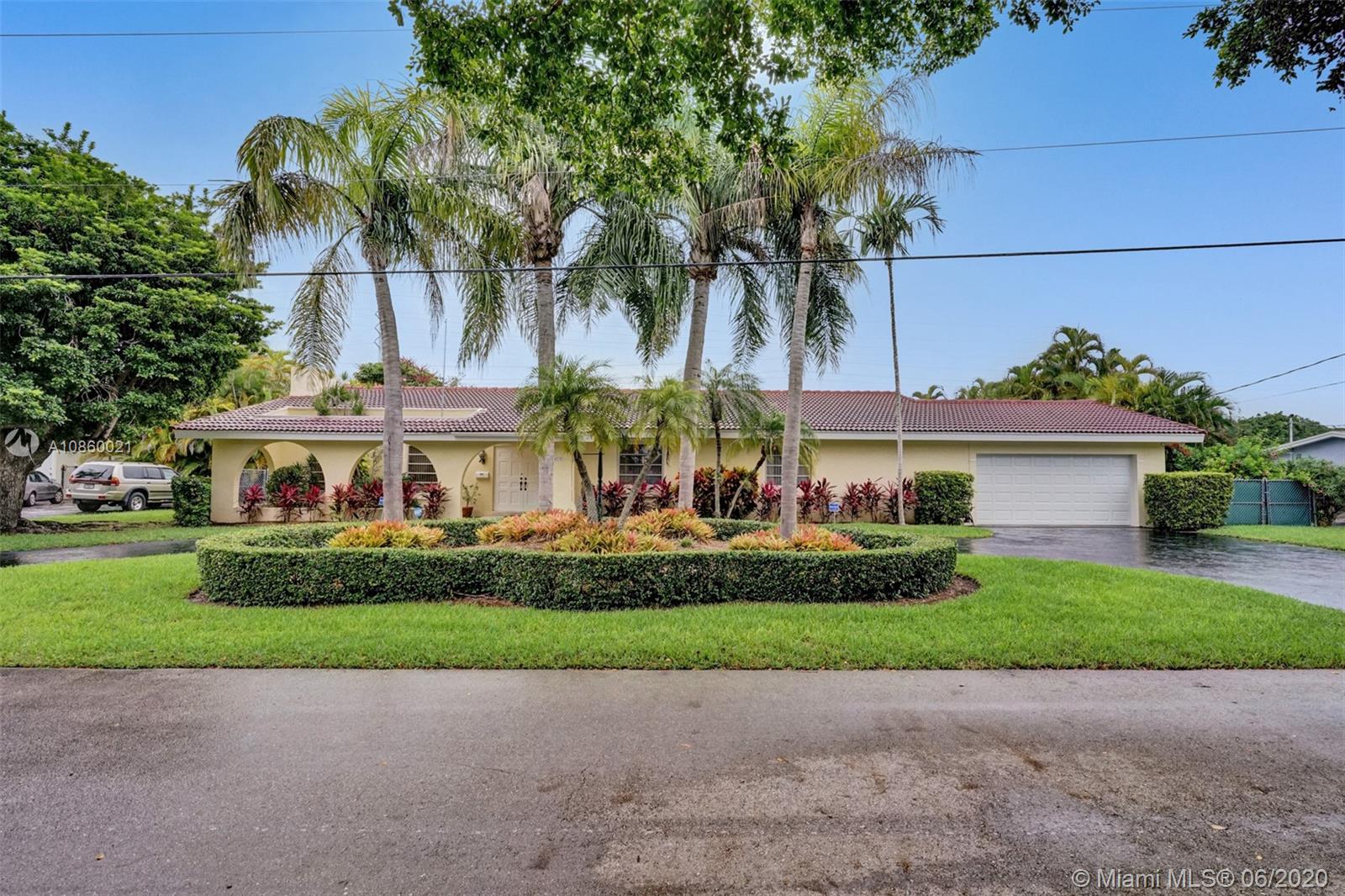 Palmetto Bay, FL 33158,14270 SW 74th Ct