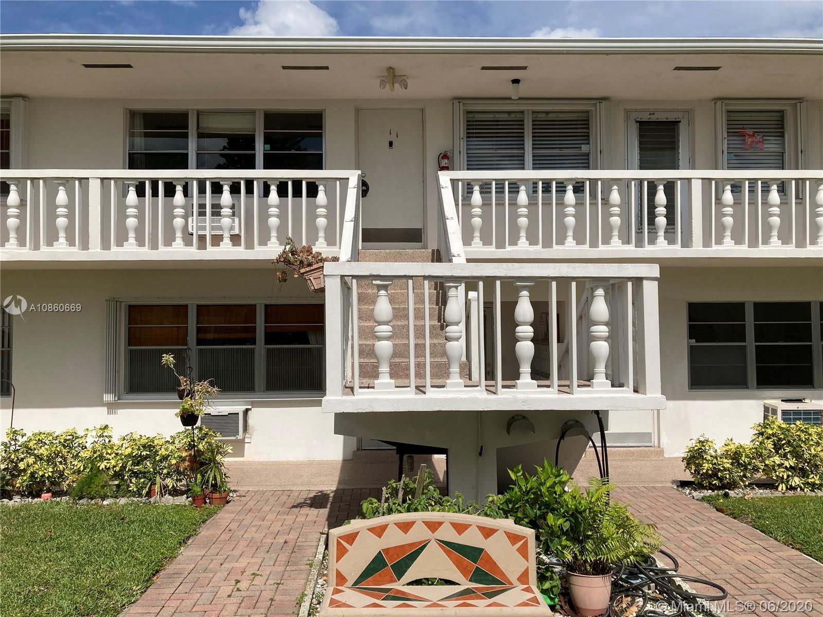 211 Easthampton I #211, West Palm Beach, FL 33417