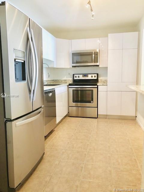 Sunny Isles Beach, FL 33160,19390 Collins Ave #1224