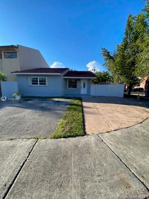 11241 SW 25th Ter, Miami, FL 33165