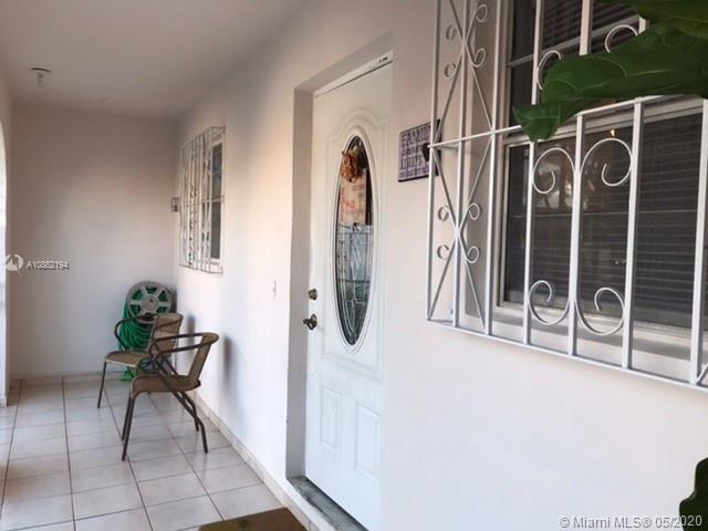 Hialeah, FL 33014,1824 W 72nd Pl #1824