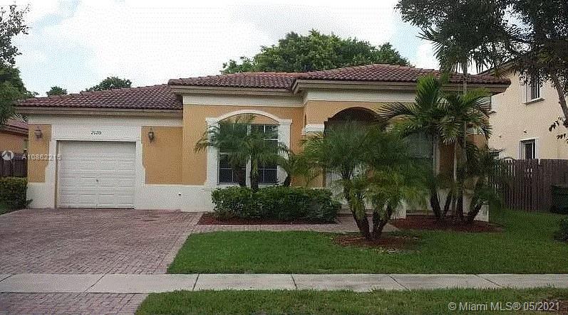 2120 NE 38th Rd, Homestead, FL 33033