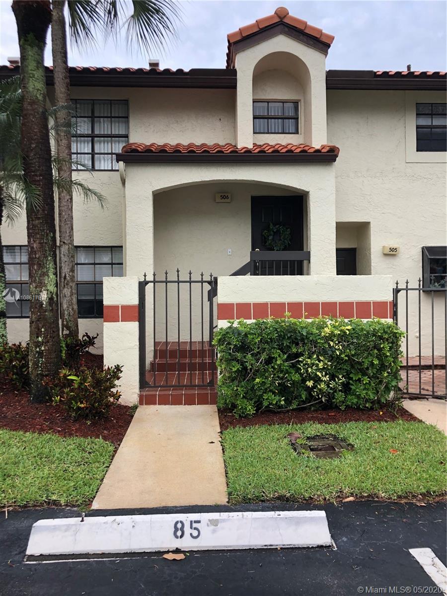 Deerfield Beach, FL 33442,506 Republic Ct #506