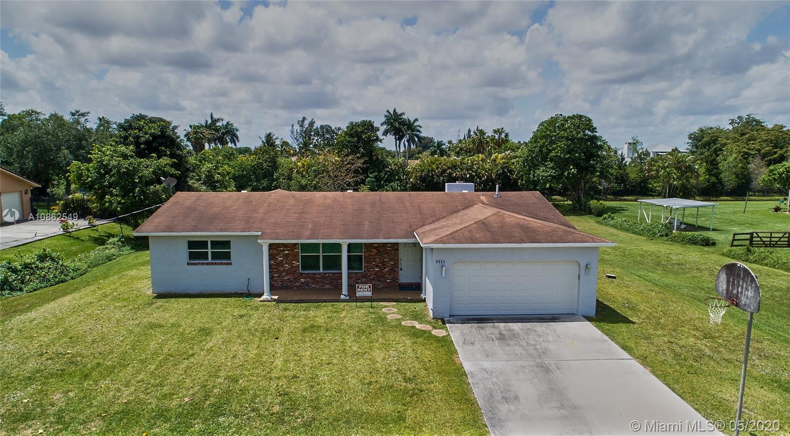 5111 SW 196th Lane, Southwest Ranches, FL 33332