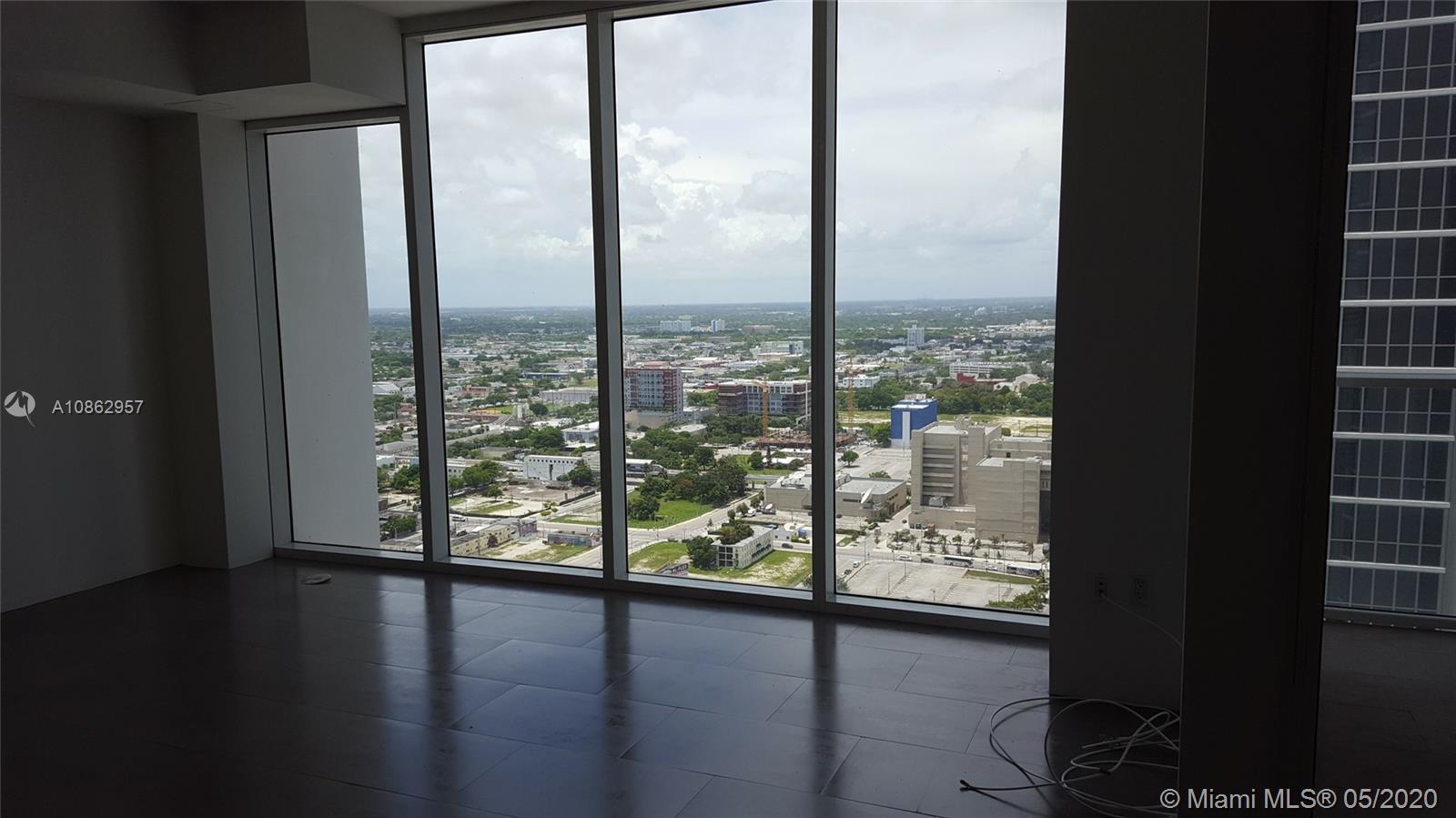 1040 Biscayne Blvd #3105, Miami, FL 33132