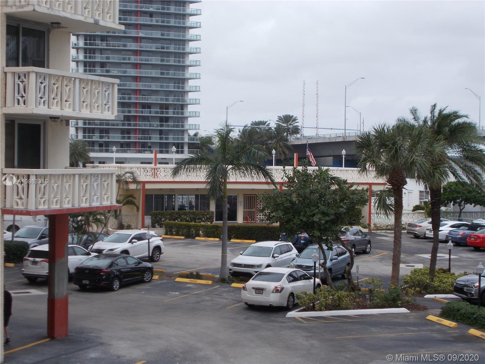 Hallandale Beach, FL 33009,1825 S Ocean Dr #208