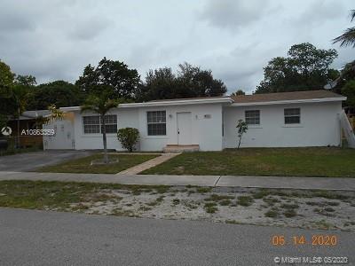 4351 NW 171st St, Miami Gardens, FL 33055