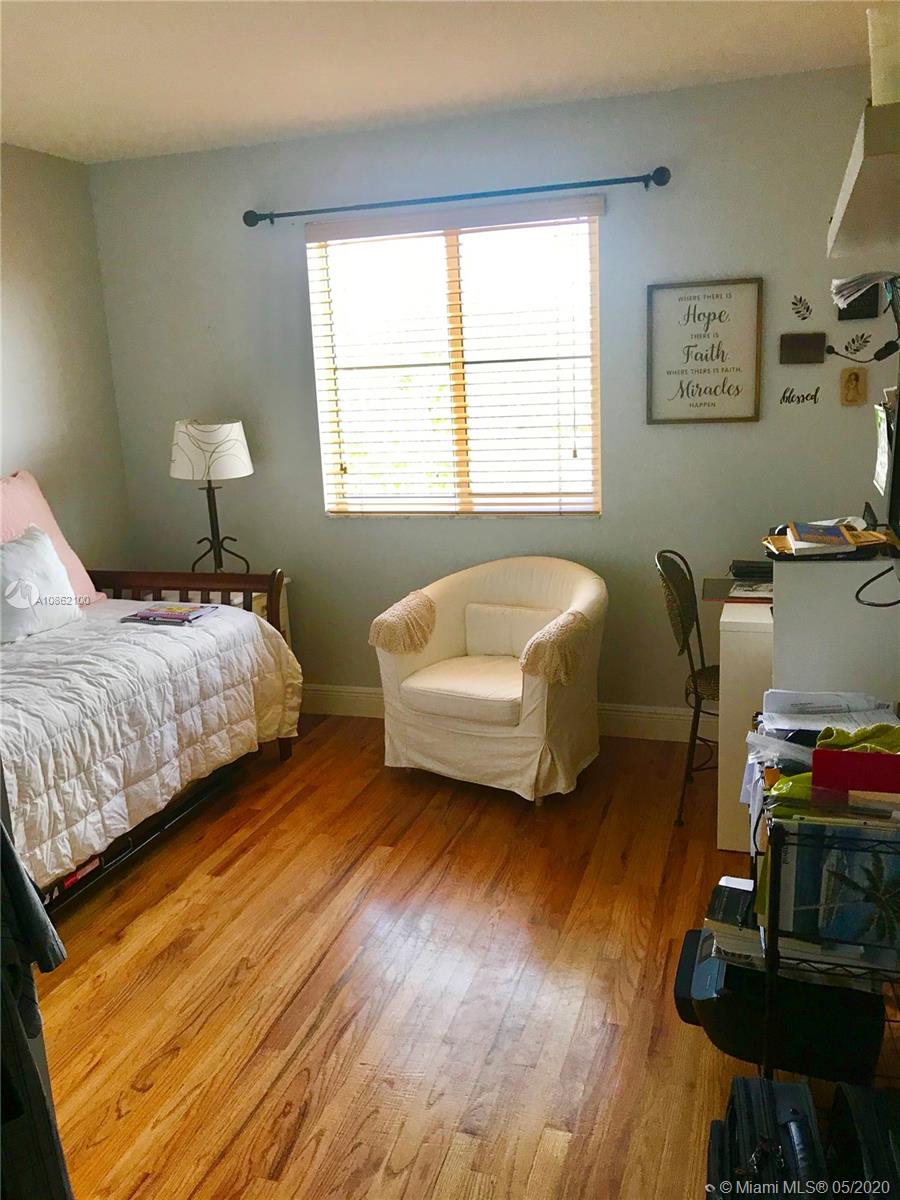 8912 W Flagler St 217, Miami, FL 33174