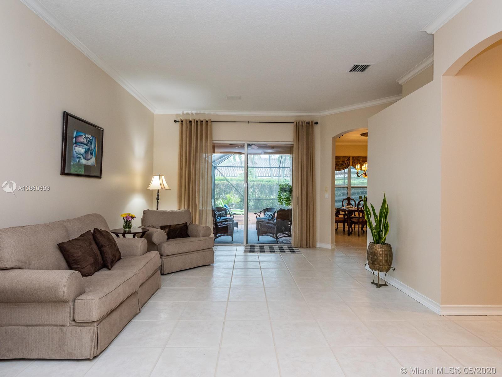 Pembroke Pines, FL 33027,15951 SW 7th St