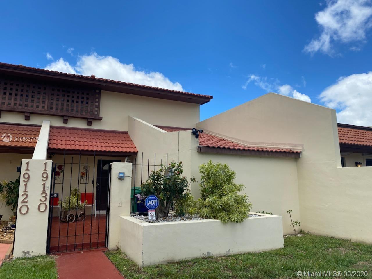 19130 NW 64th Ct, Hialeah, FL 33015