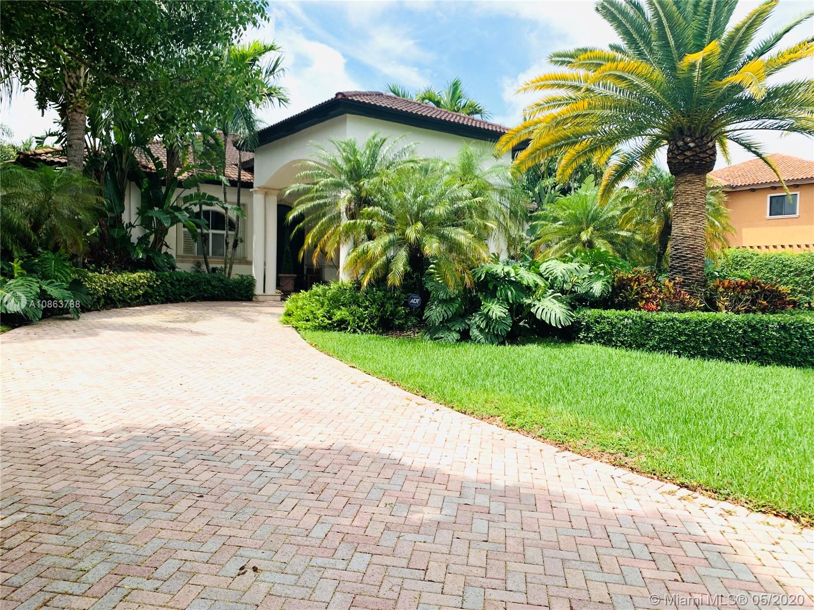 Palmetto Bay, FL 33157,7990 SW 175th St