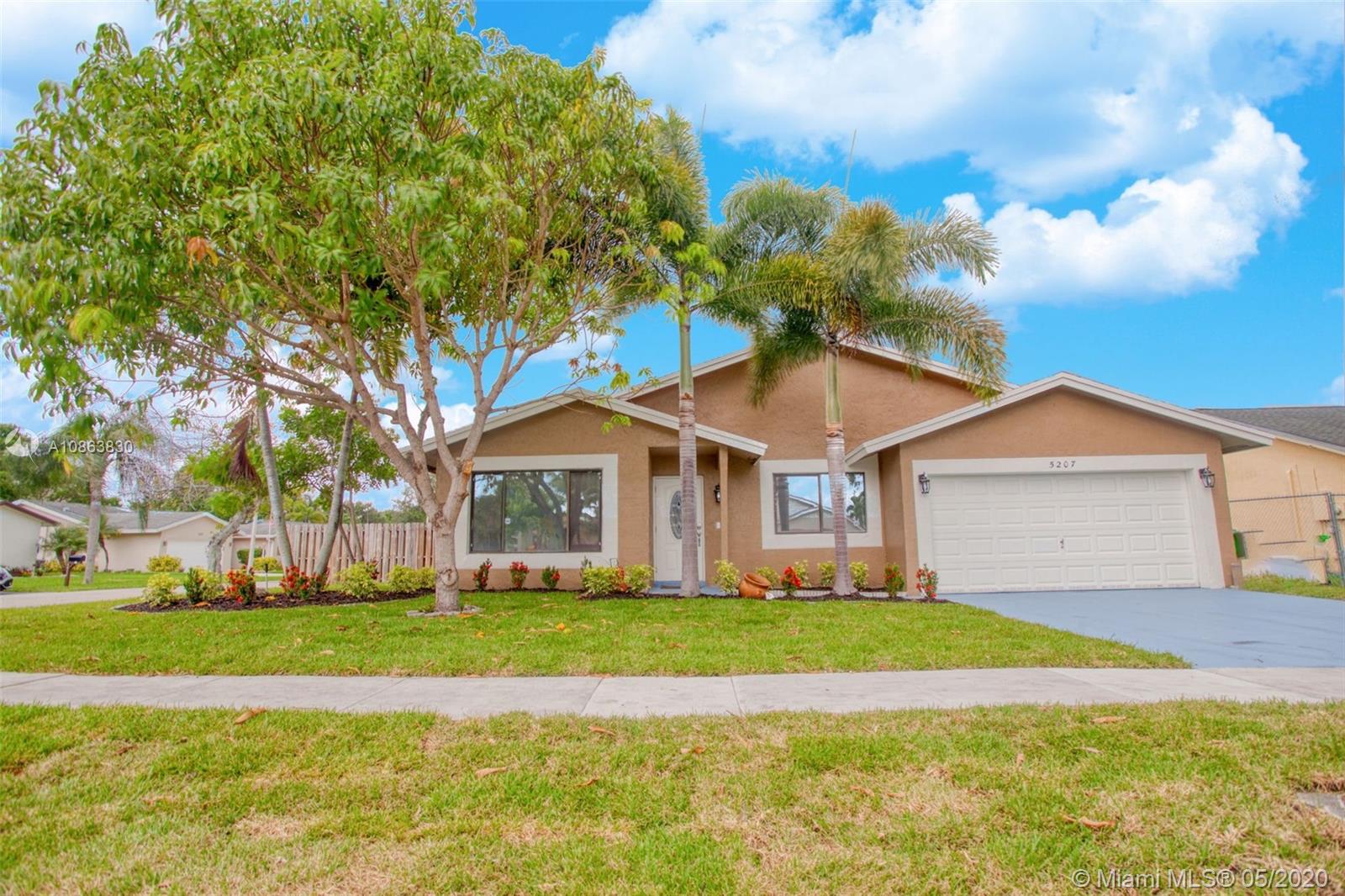 5207 NW 99th Ave, Sunrise, FL 33351