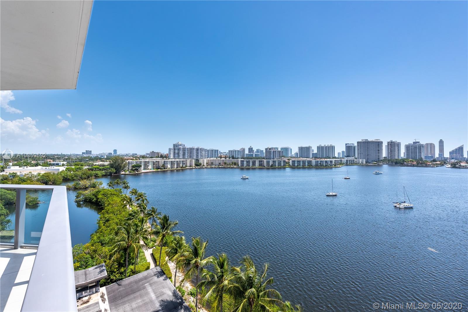 17301 Biscayne Blvd #910, North Miami Beach, FL 33160