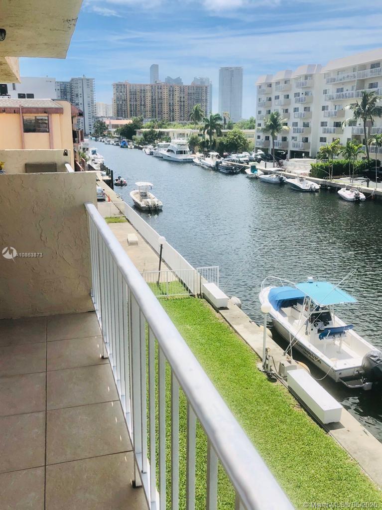 North Miami Beach, FL 33160,3522 NE 171st St #301