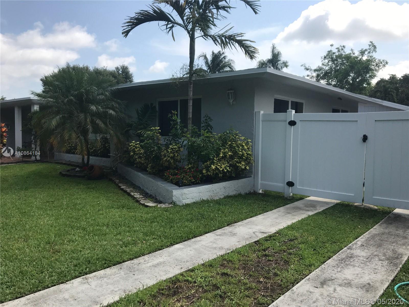 Plantation, FL 33317,640 Azalea Ct