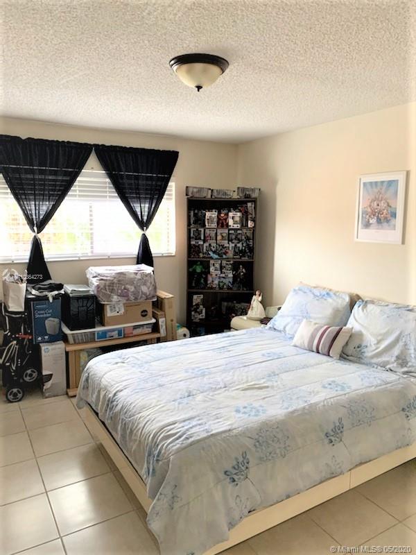 Hialeah, FL 33016,5290 W 21st Ct #306