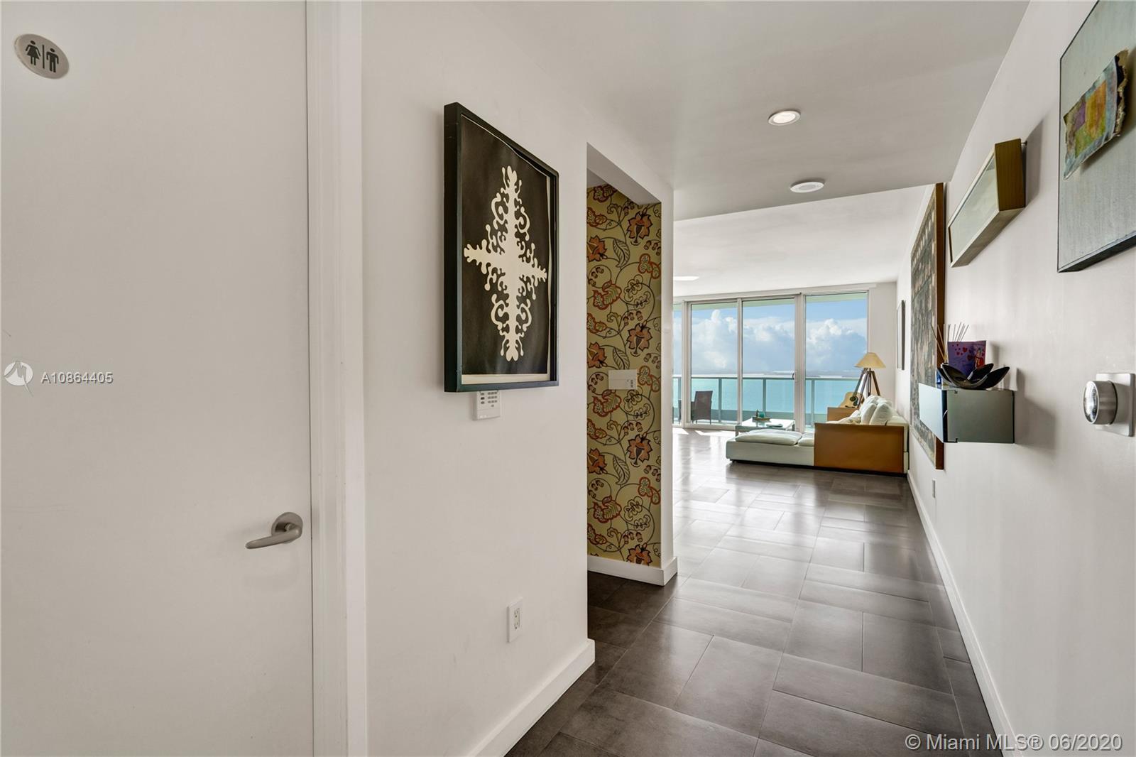 Miami, FL 33131,1331 Brickell Bay Dr #1607