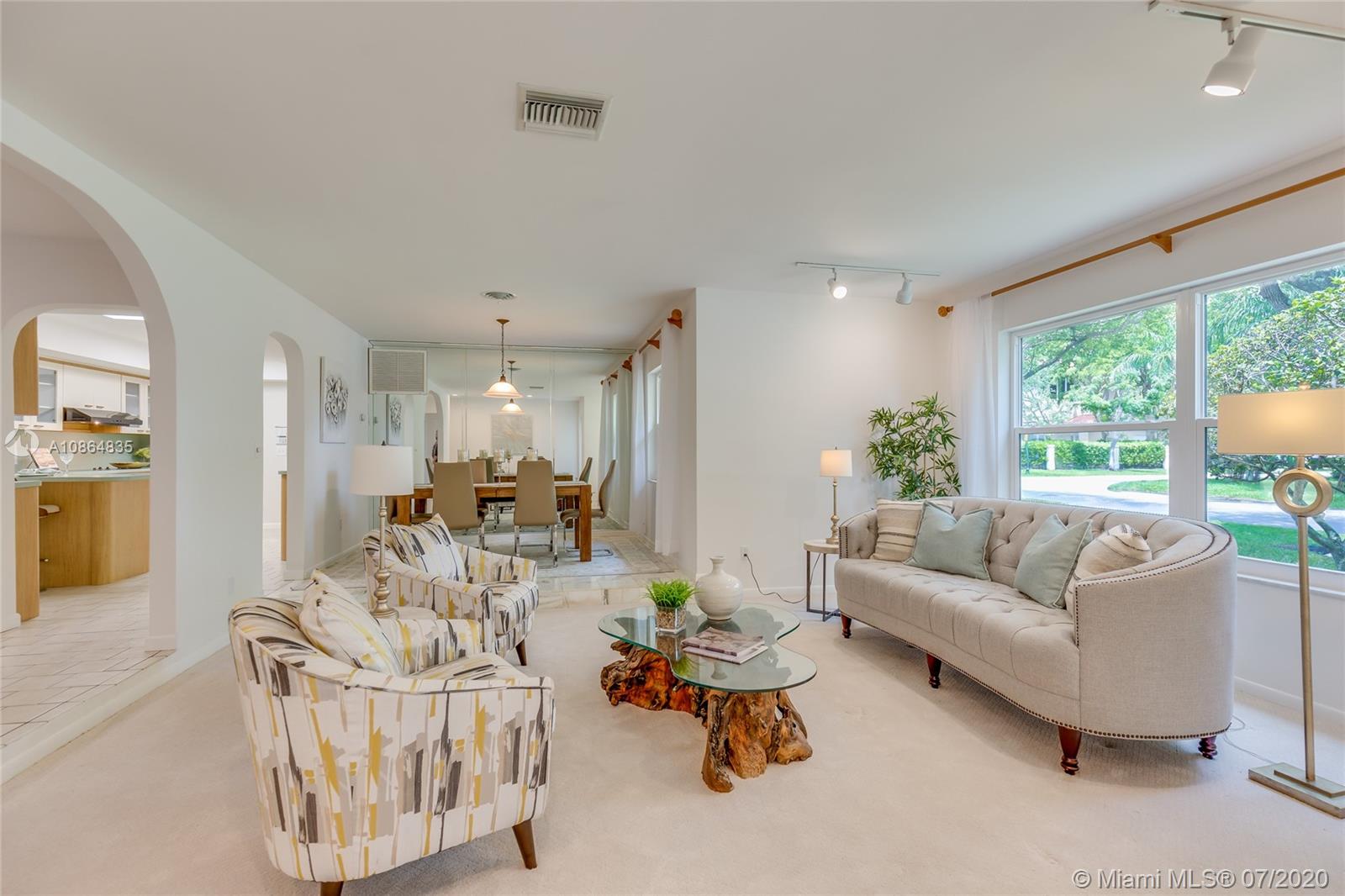 Pinecrest, FL 33156,9600 SW 72nd Ct