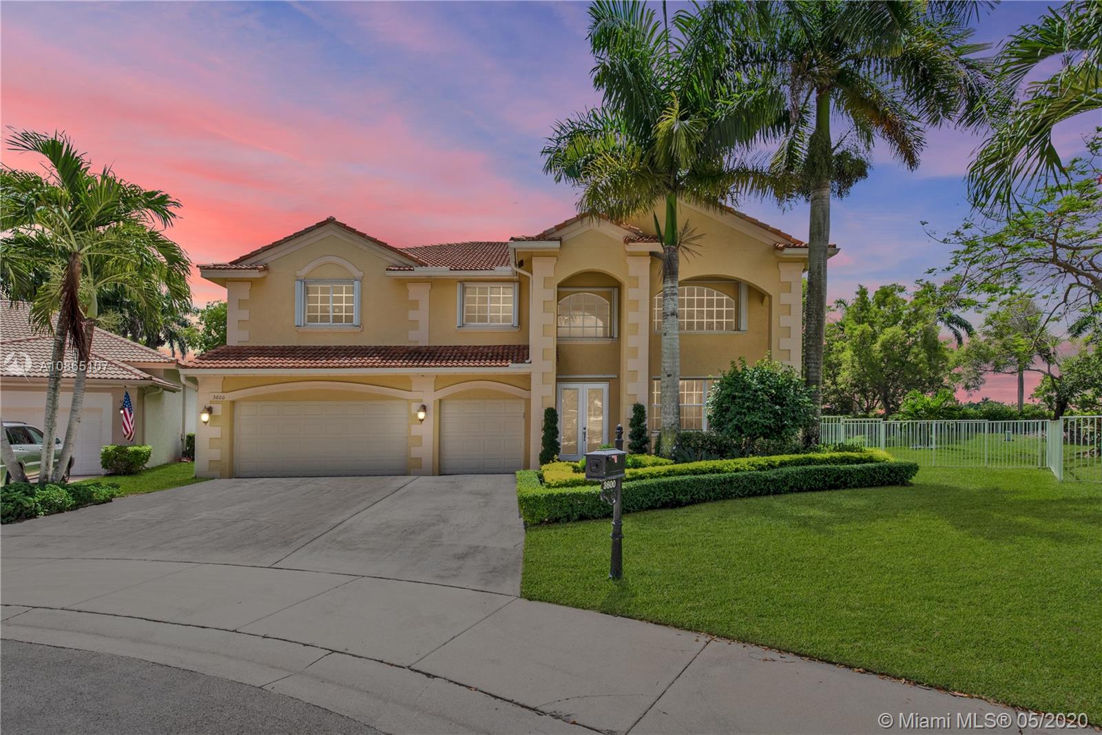 3600 Heron Ridge Ln, Weston, FL 33331