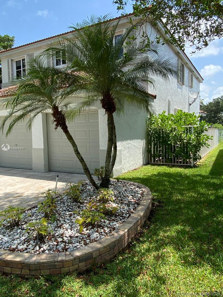 Weston, FL 33327,910 Sunflower Cir