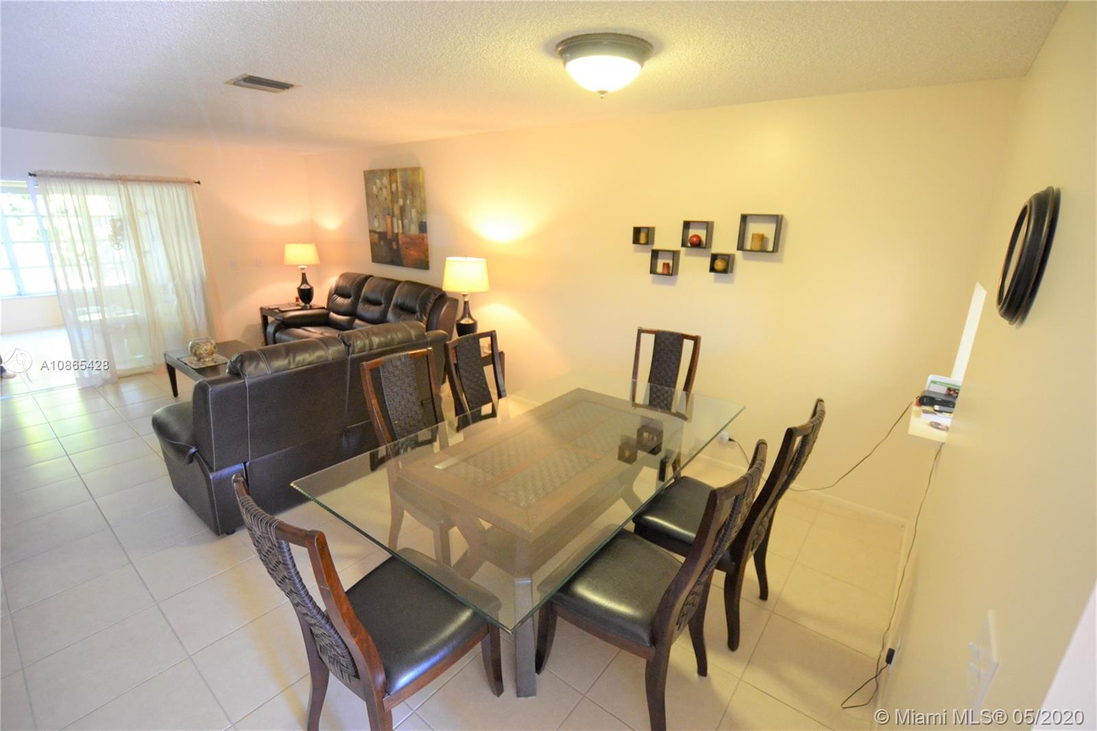 West Palm Beach, FL 33415,2638 Gately Dr E #133