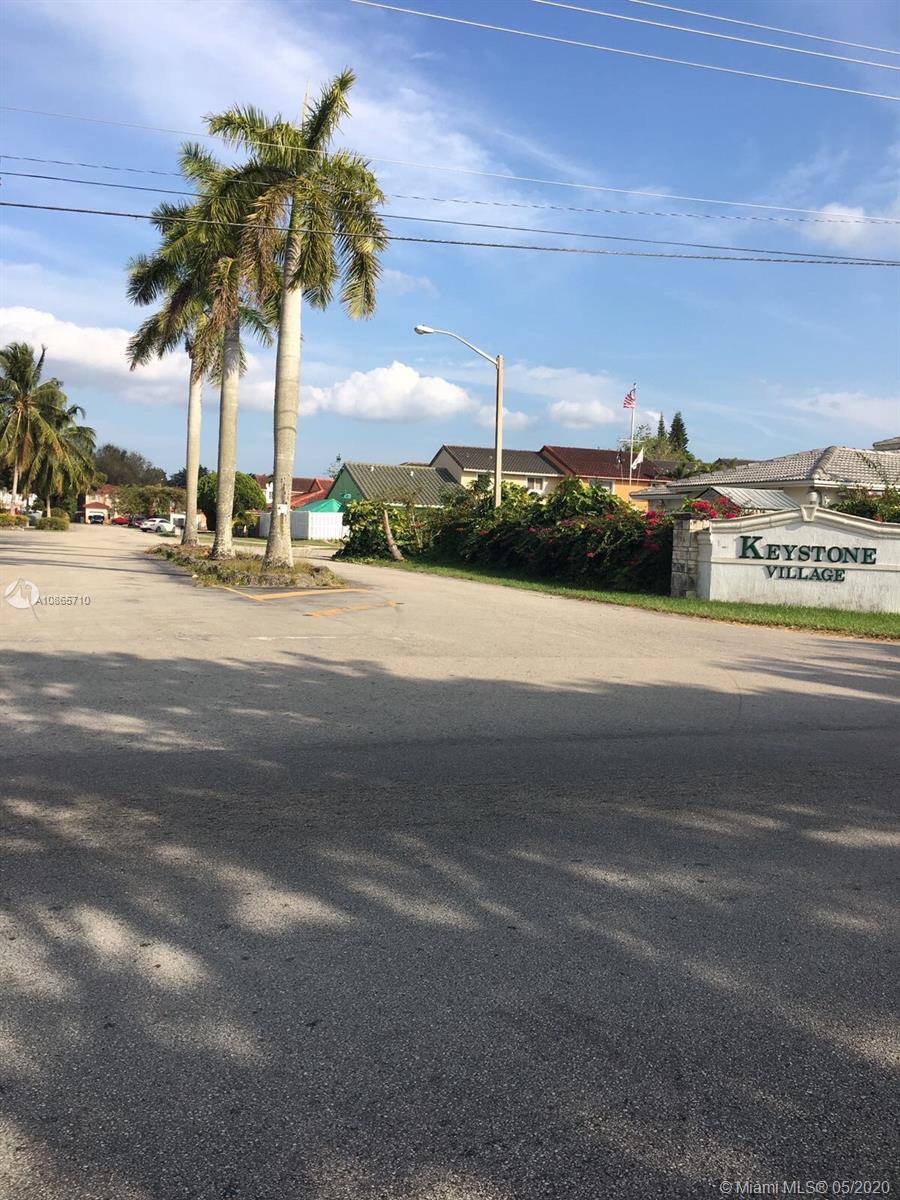 Homestead, FL 33035,1061 SE 12th Ter