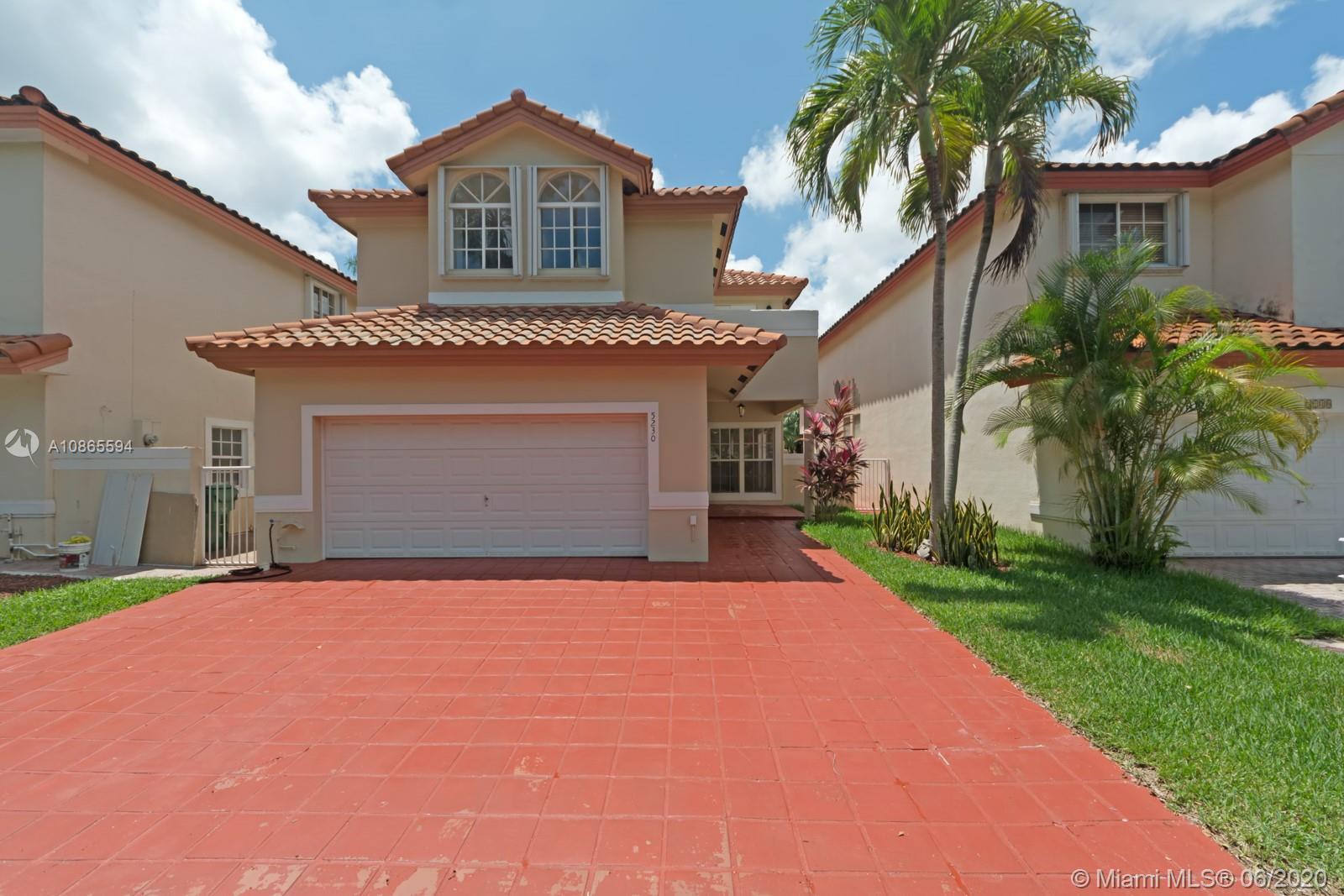 5230 NW 104th Ct, Doral, FL 33178