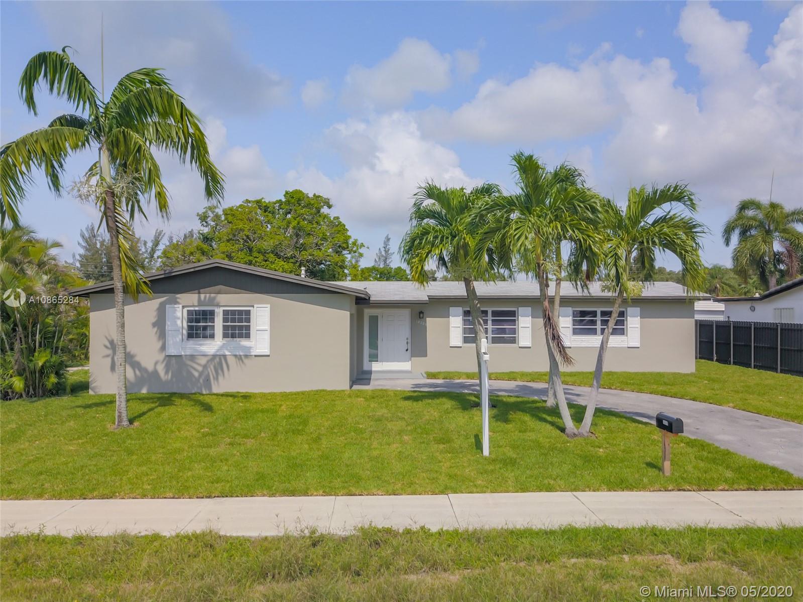 18200 NW 85th Ave, Hialeah, FL 33015