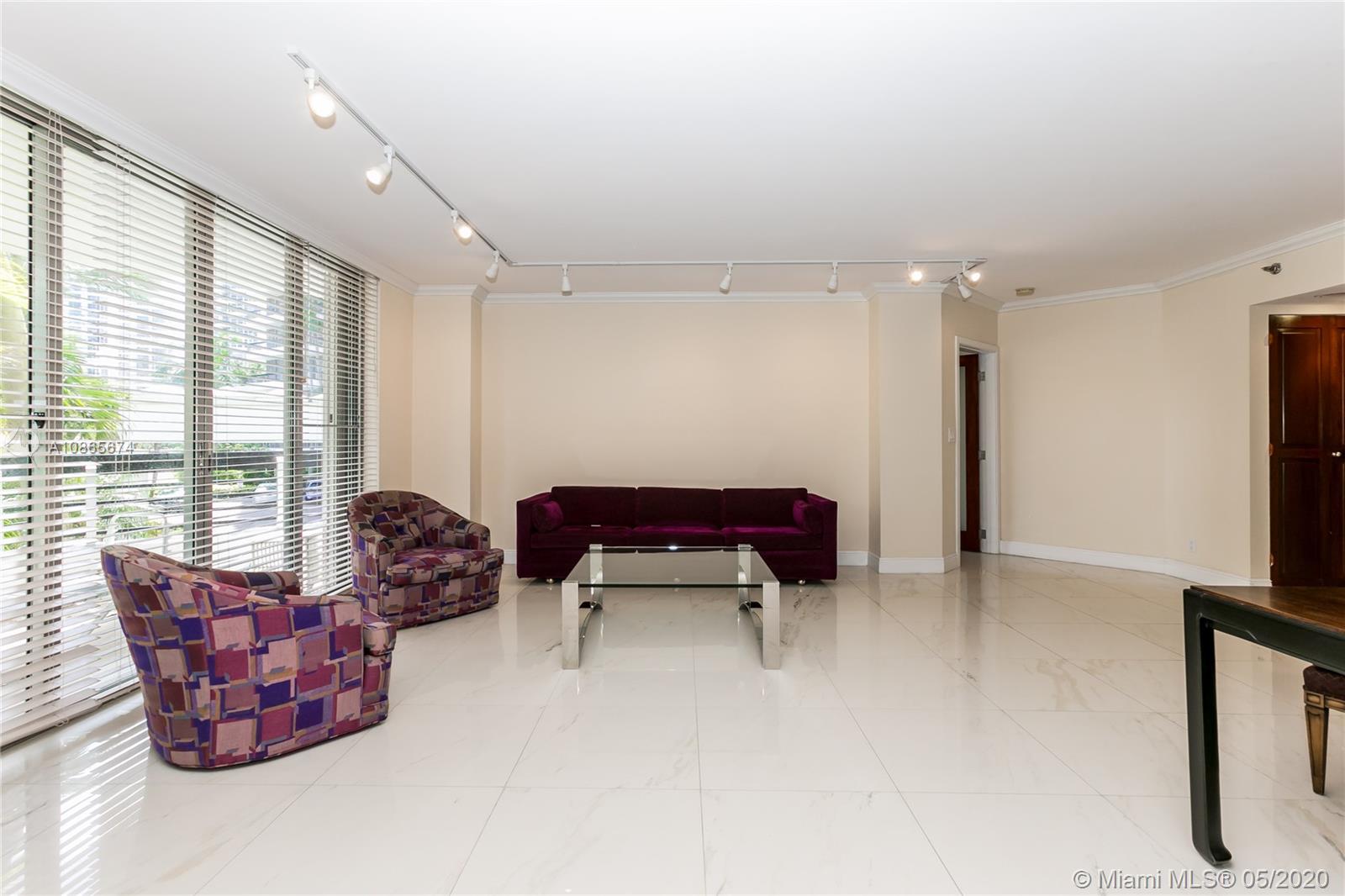 Aventura, FL 33180,3600 Mystic Pointe Dr #207