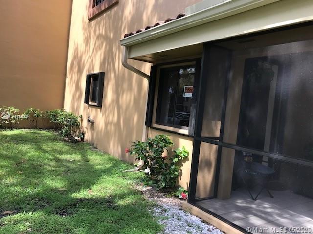 Miami Lakes, FL 33014,15539 N Miami Lakeway N #108